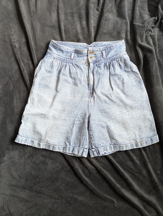 Lee Pants - Vintage Women's High Rise Jean Shorts Jorts 14